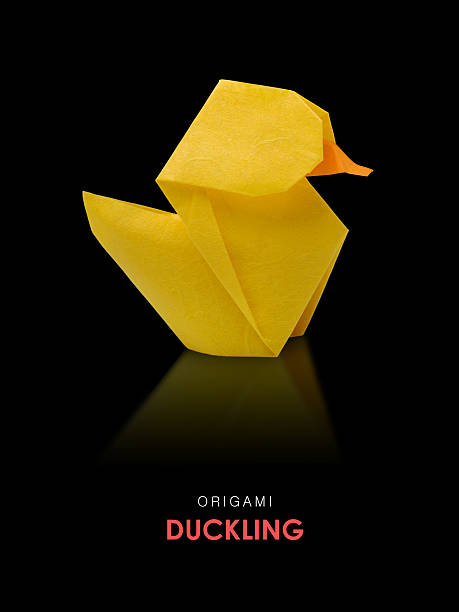 istock Origami yellow duckling 516179692