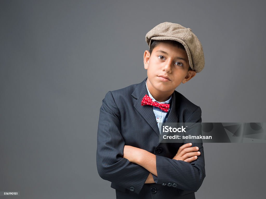 Retrato de niño pequeño muy bien vestido - Foto de stock de 10-11 años libre de derechos