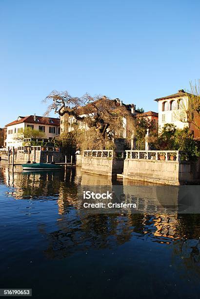 Ospita Sul Lago - Fotografie stock e altre immagini di Ambientazione esterna - Ambientazione esterna, Architettura, Bagno