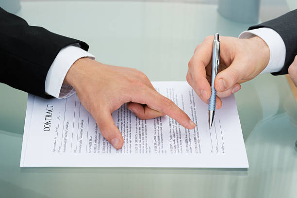 istock Businessman Signing On Contract 516258036
