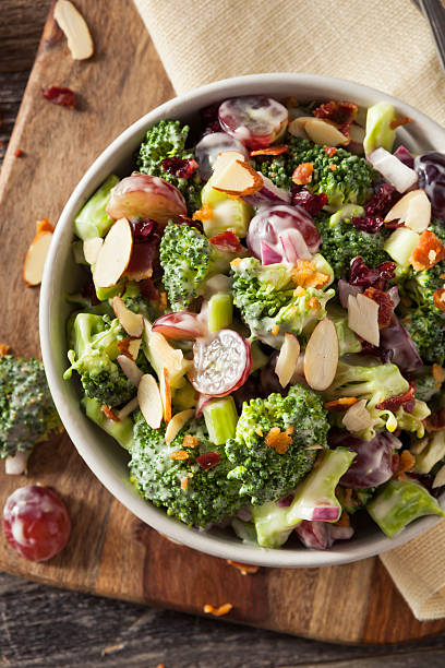istock Homemade Green Broccoli Salad 516281594