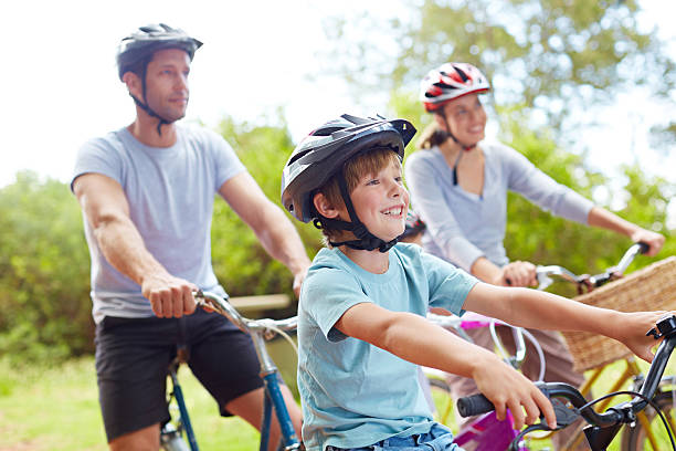 istock Out and about with the family 516282095