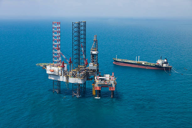 istock Offshore oil rig drilling gas platform 516286234