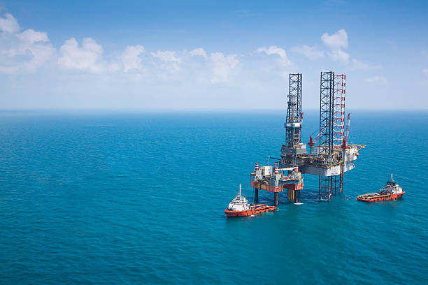 istock Offshore oil rig drilling gas platform 516287282