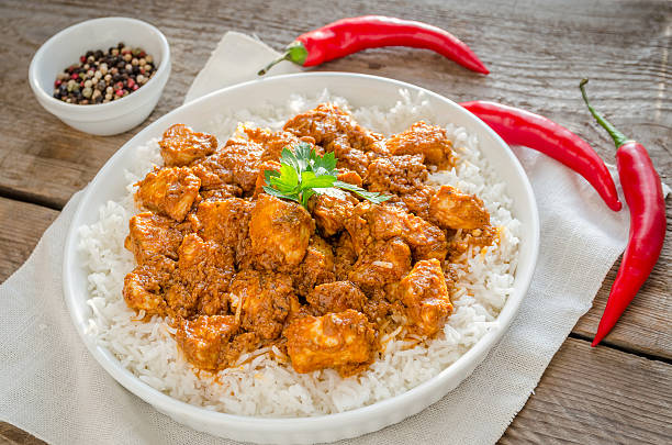istock Indian butter chicken 516316101