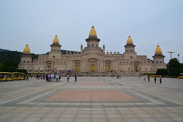 istock Lingshan Brahma Palace, Lingshan - Jiangsu 516317999