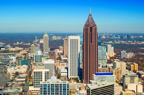 vista aérea do horizonte de atlanta - bank of america plaza - fotografias e filmes do acervo