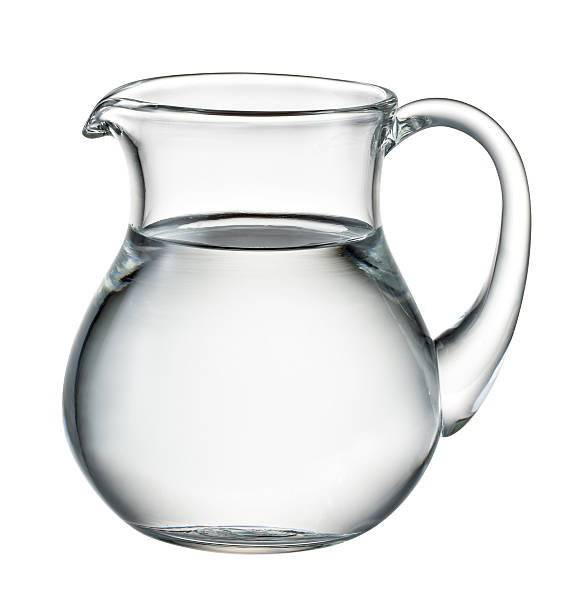 uma jarra de água isoladas no branco.  com traçado de recorte - jug - fotografias e filmes do acervo