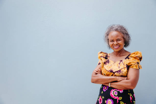 istock Old black african woman portrait 516357414