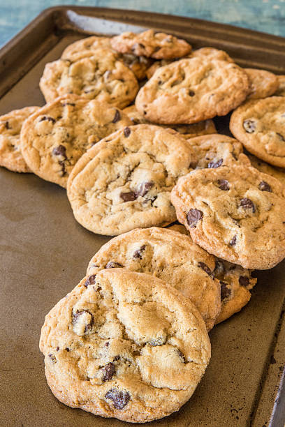 istock Homemade Chocolate Chip Cookies 516362696