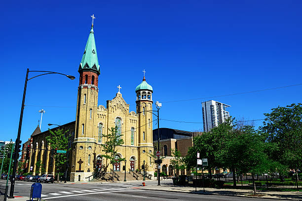 istock Old Saint Patricks Church in Chicago 516391877