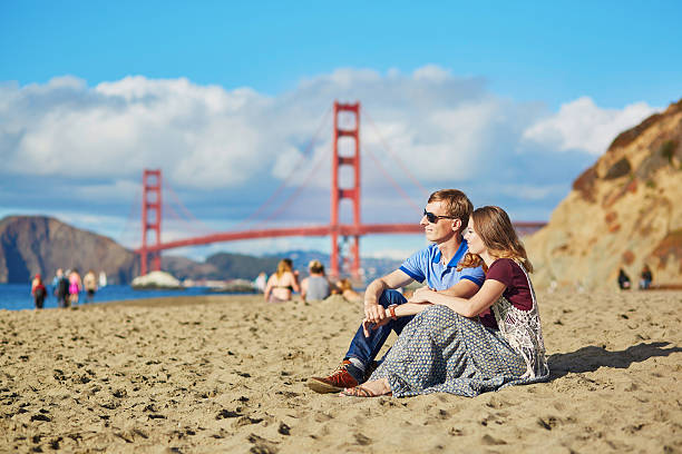 istock Romantic loving couple in San Francisco 516402520