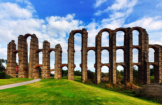 istock Roman aqueduct bridge. Merida, Spain 516402540