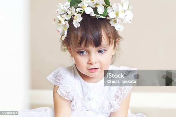 Kleine Streukind Stockfoto und mehr Bilder von Streukind - Streukind, Hochzeit, Kind