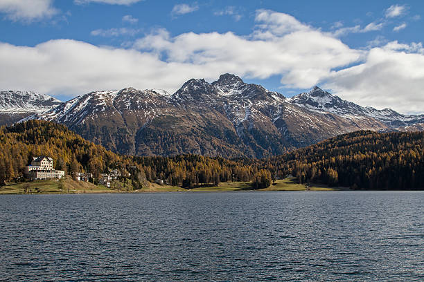 lac de saint moritz - oberengadin photos et images de collection