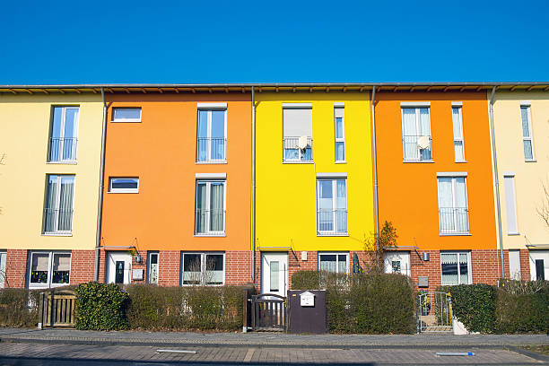 istock Colorful terraced housing in Berlin 516427962