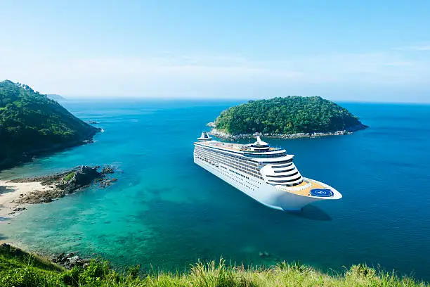 3D Cruise Ship in Beautiful Ocean with Blue Sky