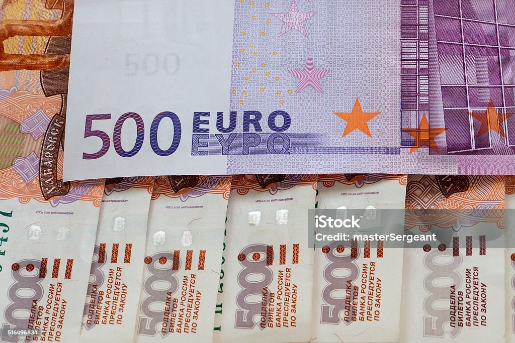 500 евро в рублях на сегодня сколько. 5000 Евро. 500 Евро фото. Фото 5000 евро. 500 Евро в рублях.