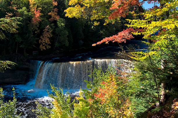 istock Tahquamenon Falls, Michigan 516509525