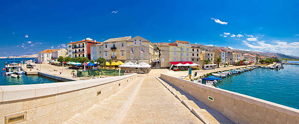 istock Island town of Pag panorama 516512061