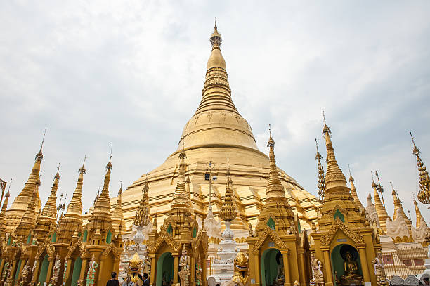 istock Shwedagon Pagoda 516527527