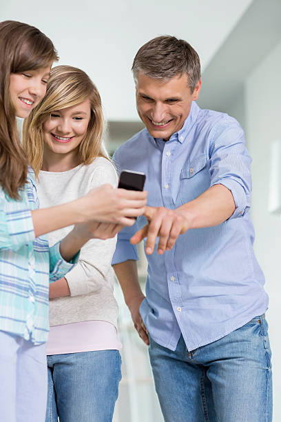 istock Family at Home 516586385