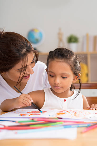 istock Painting with watercolors 516591547