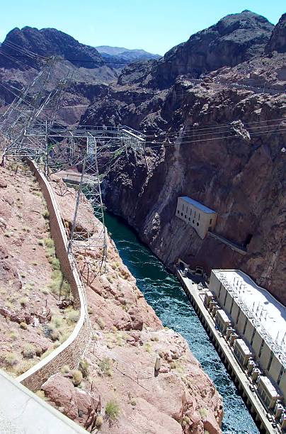 istock High-Voltage Power Lines from Hoover Dam 516608988