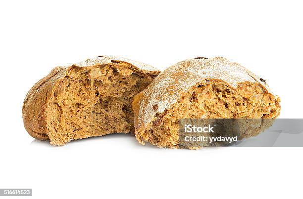 Foto de Pão De Centeio Pão Isolado No Fundo Branco e mais fotos de stock de Assado no Forno - Assado no Forno, Branco, Café da manhã