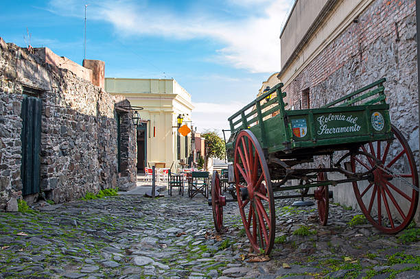 колония-дель-сакраменто, всемирного наследия юнеско, город, уругвай - uruguay стоковые фото и изображения