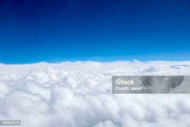 Über Den Wolken Stockfoto und mehr Bilder von Wolke - Wolke, Oben, Wolkengebilde