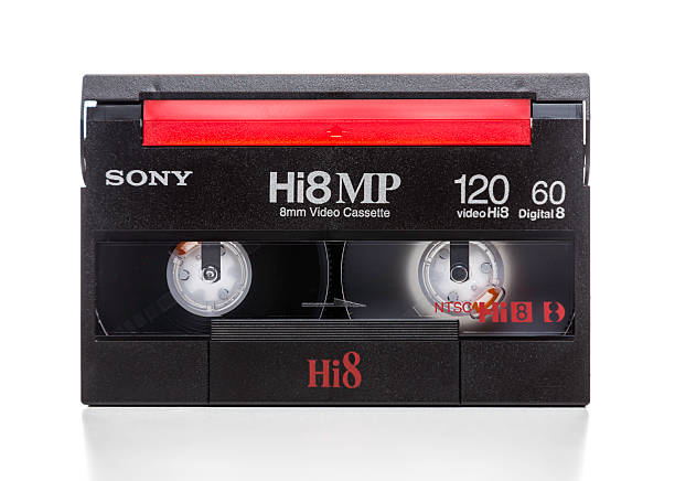 sony hi8 mp 120 cassette - hi8 fotografías e imágenes de stock