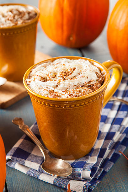 istock Autumn Pumpkin Spice Latte 516732135