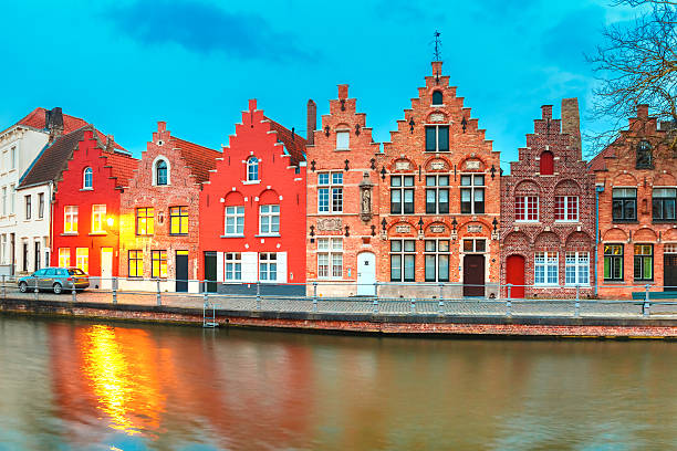 istock Night Bruges canal with beautiful colored houses 516755380