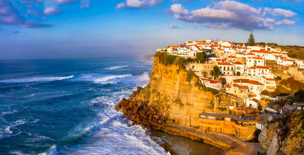 Sea Life, pictorial village in Portugal Beautiful Azenhas Do Mar,Impressive Village in Atlantico Coast,Portugal. azenhas do mar stock pictures, royalty-free photos & images