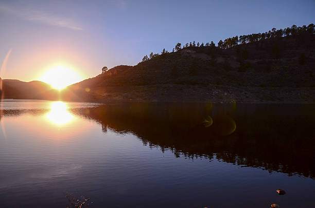 istock Dark Water Lake in Gran Canaria 516813812
