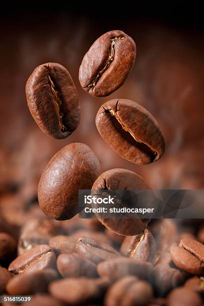 コーヒー豆 - はずむのストックフォトや画像を多数ご用意 - はずむ, エスプレッソ, カフェイン