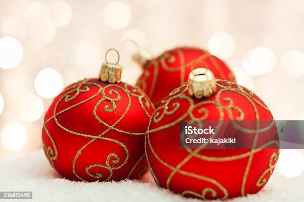 Navidad Ornamentos Foto de stock y más banco de imágenes de Adorno de navidad - Adorno de navidad, Blanco - Color, Brillante