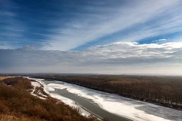 istock Melting ice in the spring on the Don River. 516817646