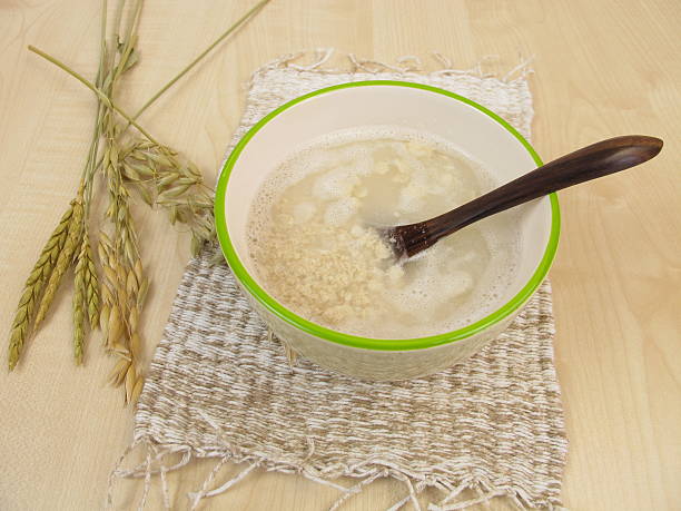 espelta de avena-sopa - ballaststoffe fotografías e imágenes de stock