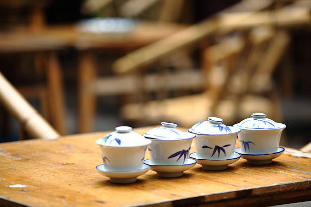 tazze di tè cinese - peoples park foto e immagini stock
