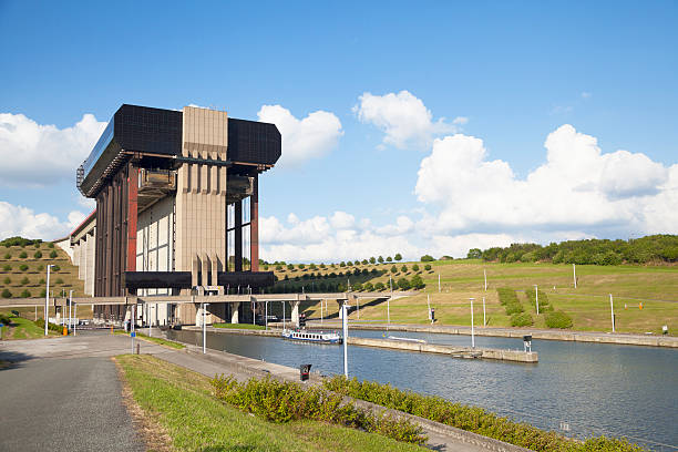 istock Strepy-Thieu boat lift on the Canal du Centre 516872183