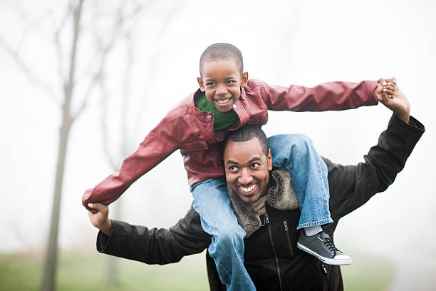 istock Family outside in winter 516875615