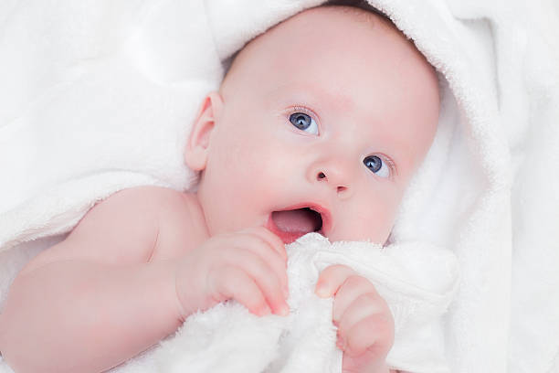 istock Baby in a towel 516888438