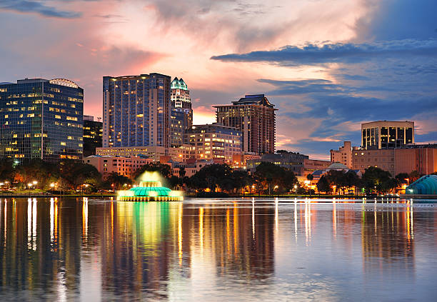 istock Orlando sunset over Lake Eola 516915881