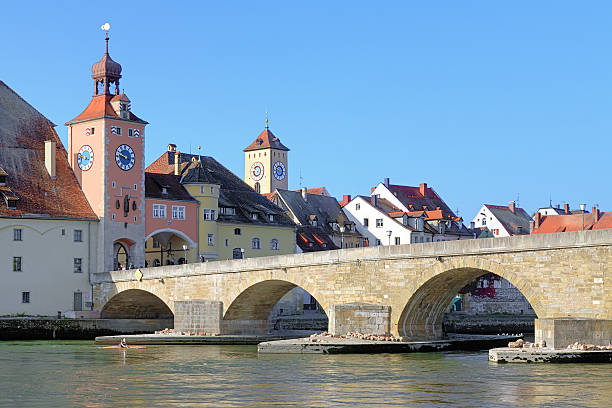 istock Stone Bridge over Danube in Regensburg, Germany 516948223