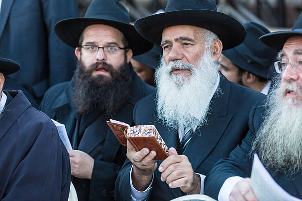 judeu emissários no kinus hashluchim - hasidism imagens e fotografias de stock