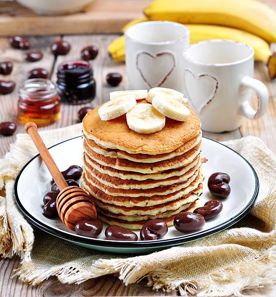 Vegetarian Pancake without eggs with organic agave syrup, bananas