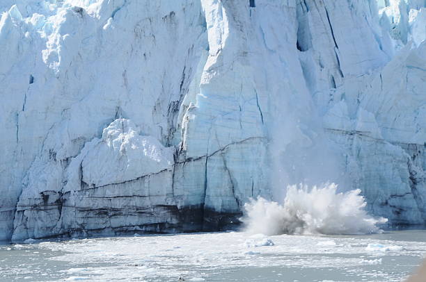 glacier bay - chugach mountains - fotografias e filmes do acervo