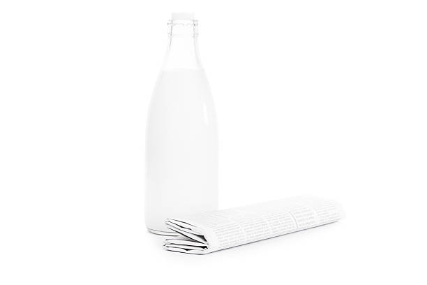 ミルクと新聞 - milk bottle bottle milk doorstep ストックフォトと画像